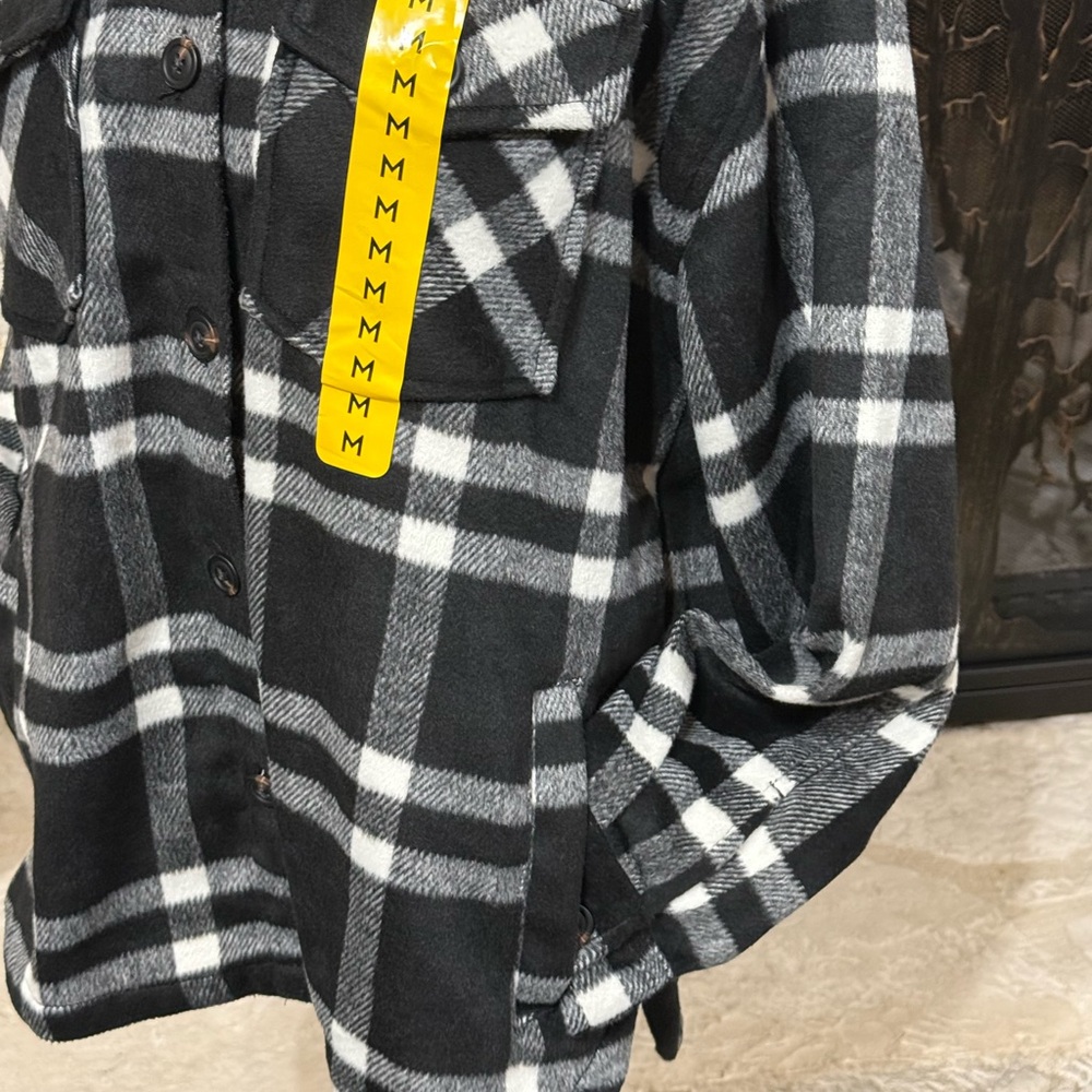 Member's Mark Women's Black & White Plaid Shacket - Picture 4 of 5
